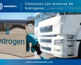 Estación de carga de hidrógeno con un camión blanco al fondo. Los camiones de hidrógeno son el futuro del transporte.