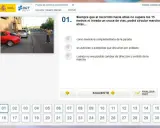 Pantalla de examen de la DGT con una pregunta sobre maniobras marcha atrás. Las preguntas más frecuentes DGT se resuelven así.