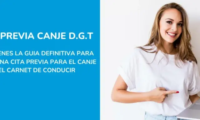 Guía para saber qué países pueden canjear el carnet de conducir en España. Mujer sonriente señala texto.