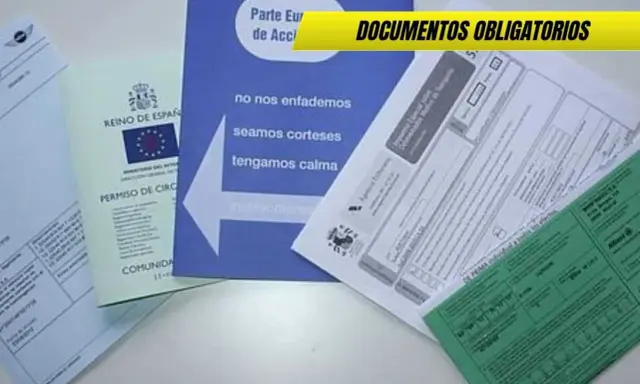 Documentos obligatorios para circular con un turismo: permiso de circulación, ficha técnica y seguro.